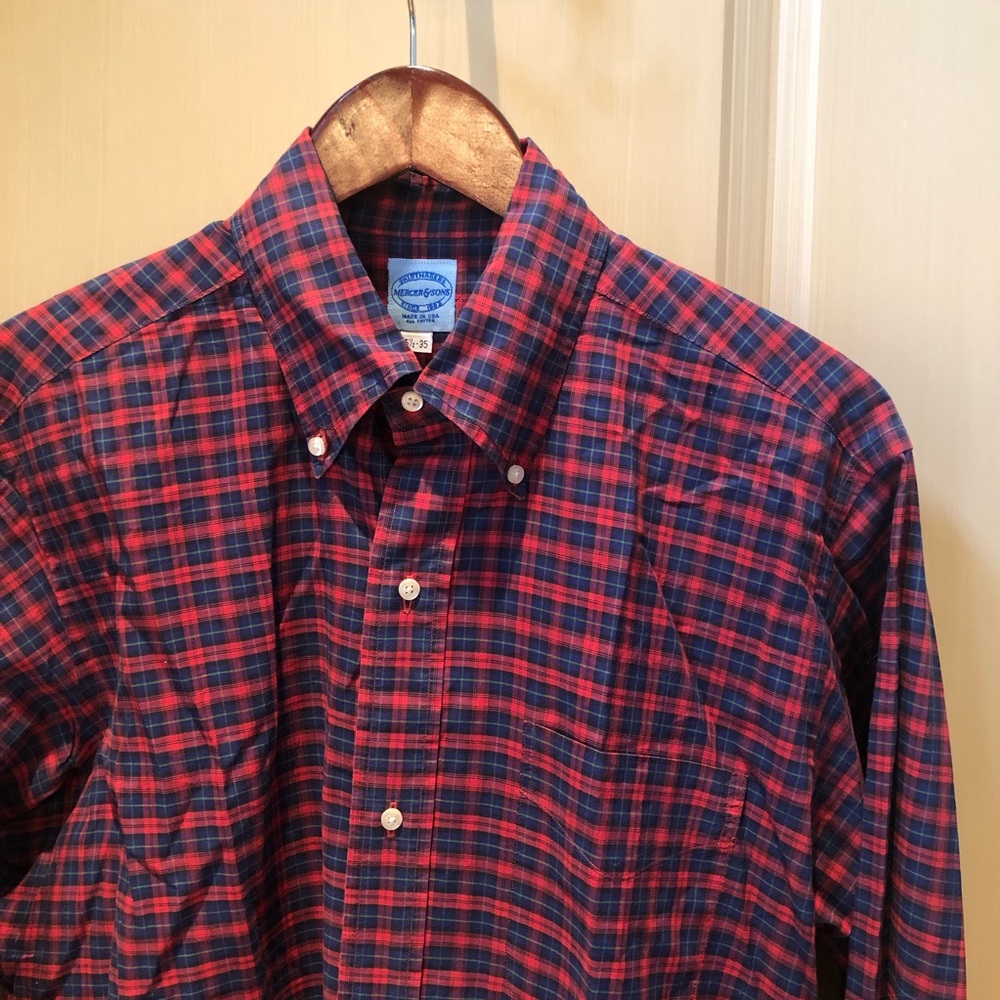 MERCER & SONS USA Pinpoint Tartan Red and Navy Oxford Check Shirt, 15.5 x 35 - Picture 4 of 10